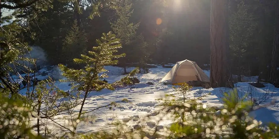 10 REASONS WHY WINTER CAMPING IS BETTER THAN SUMMER